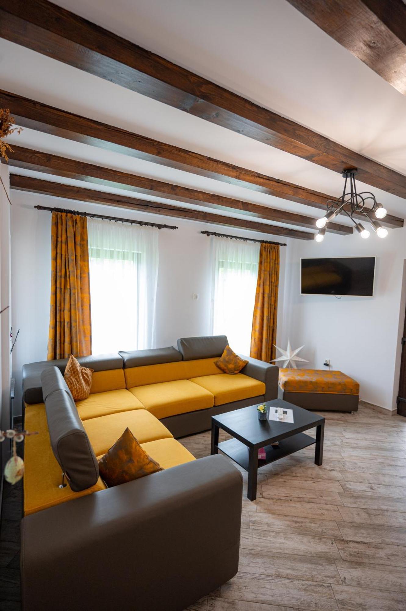 Viila To Villa Bertea Bagian luar foto